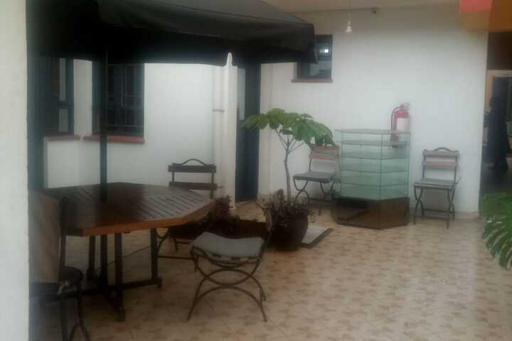Sundeck 11 of 12