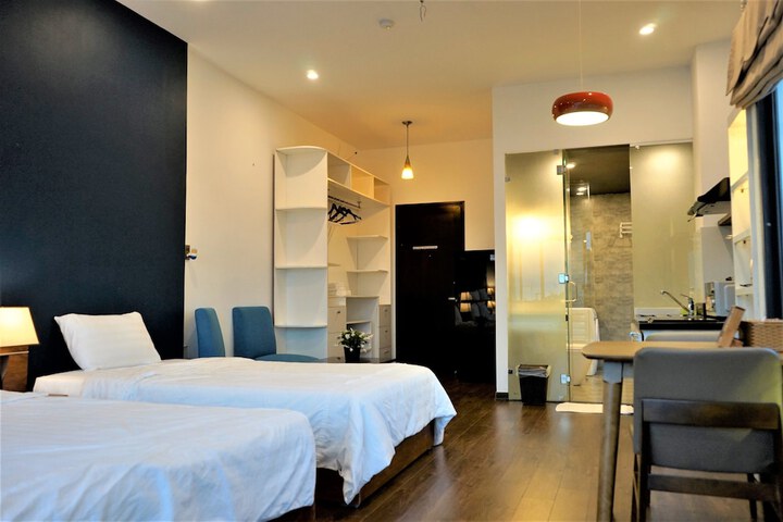 Room 50 of 117