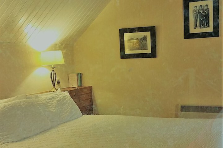 Room 3 of 69
