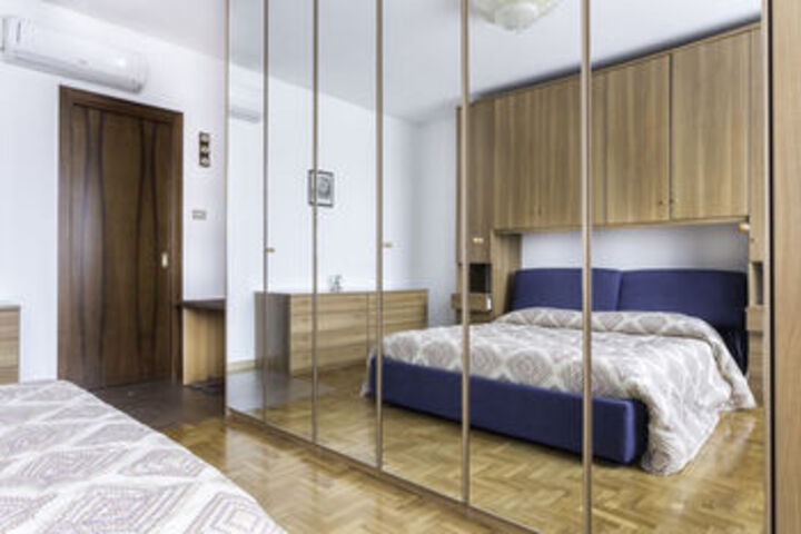 Room 294 of 871