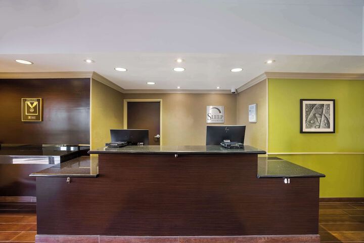 Guest Lobby