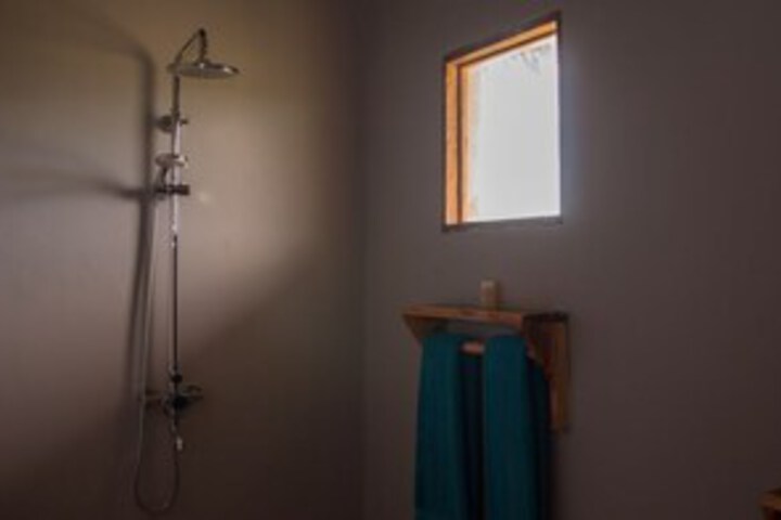 Room 6 of 30