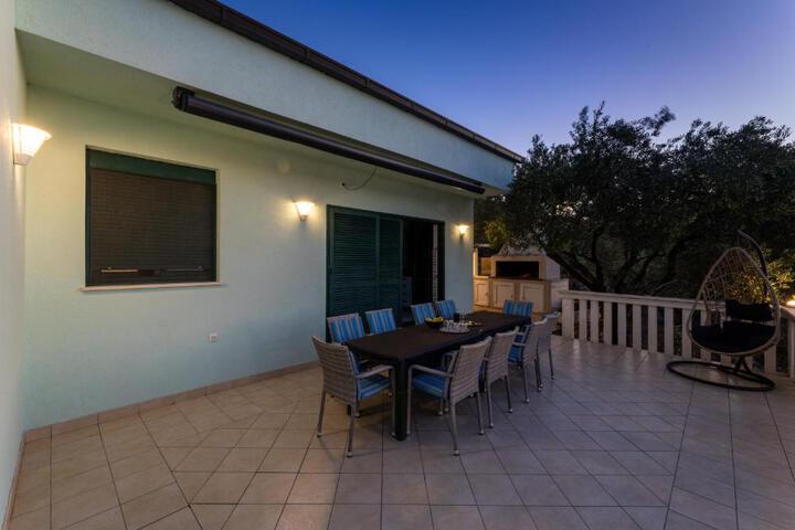 General 29 of 42