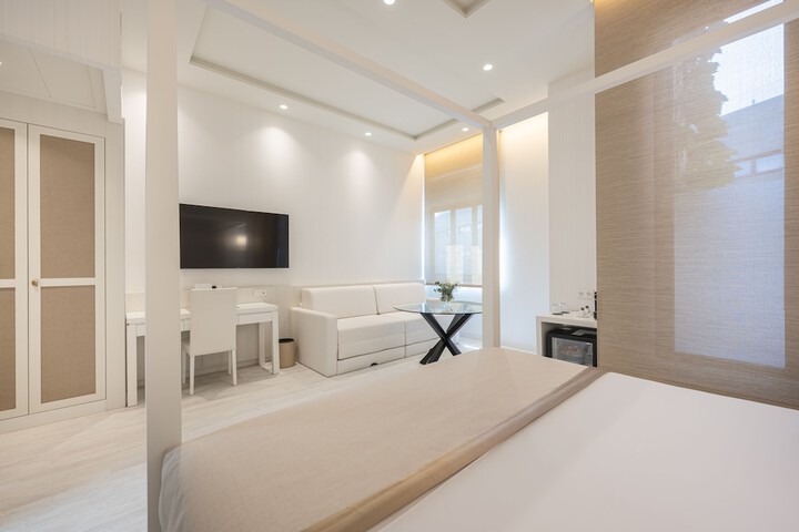 Room 60 of 158