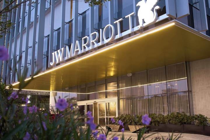 Exterior of JW Marriott Hotel Guadalajara