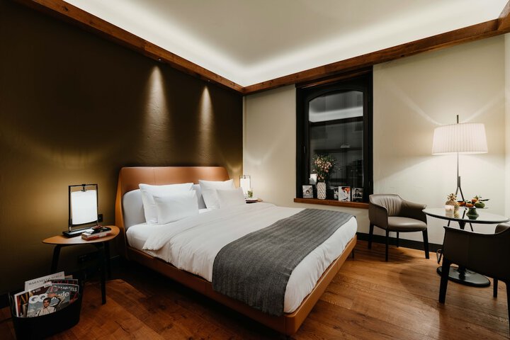 Room 29 of 70