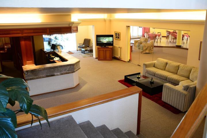 Hotel Lobby