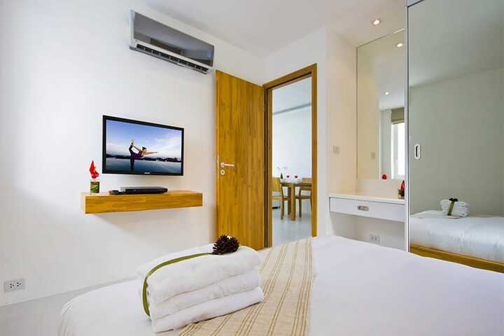 Room 22 of 64