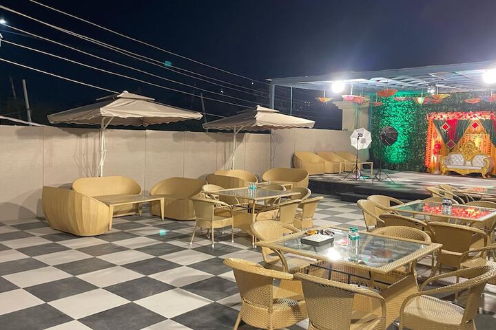 Terrace/Patio 6 of 8