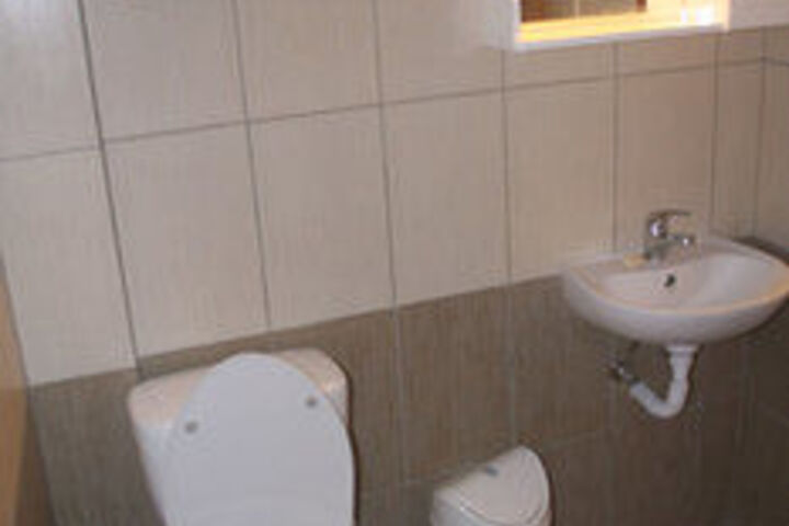 Room 4 of 22