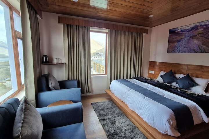 Room 14 of 23