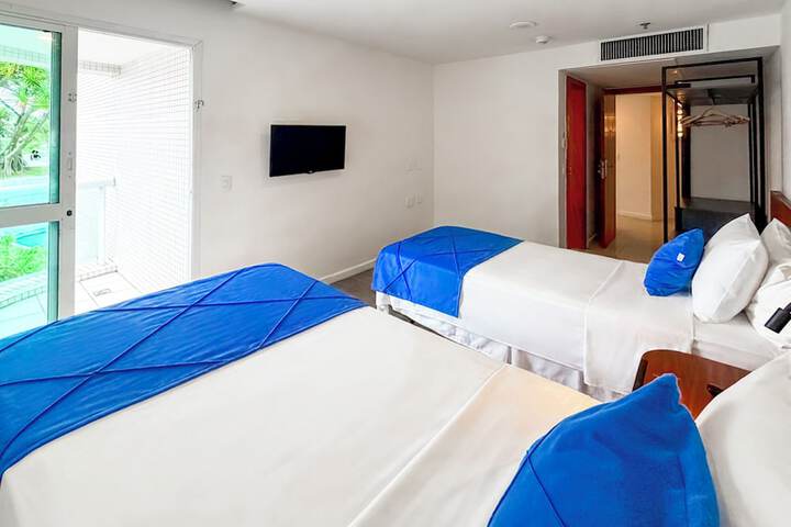 Room 26 of 105