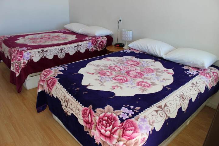 Room 9 of 22