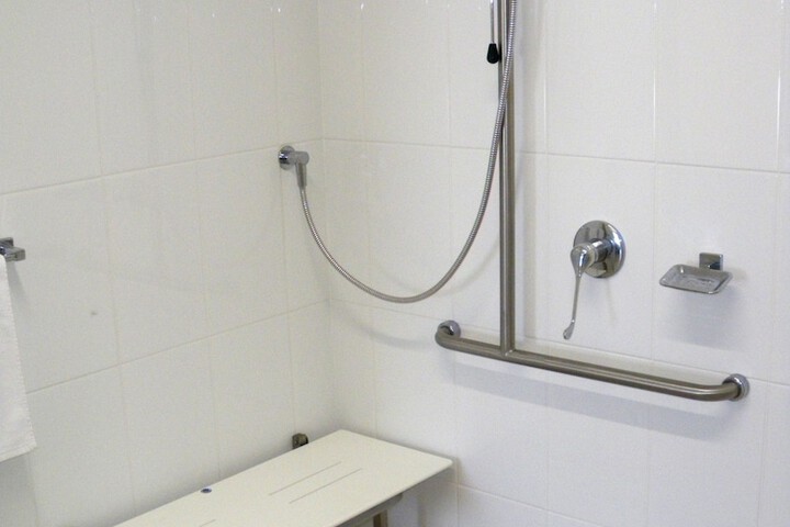 Room 8 of 30