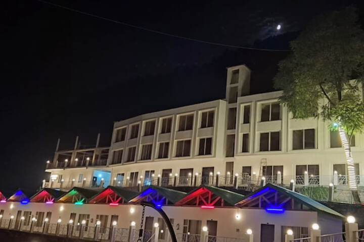 Aesquire Hotel