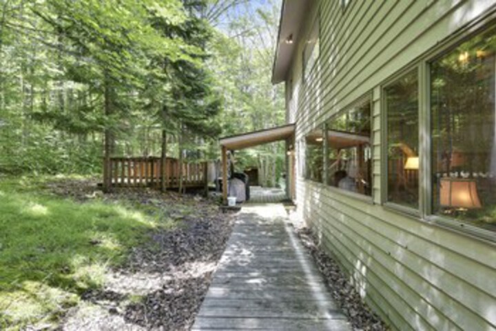 Property Grounds 26 of 40