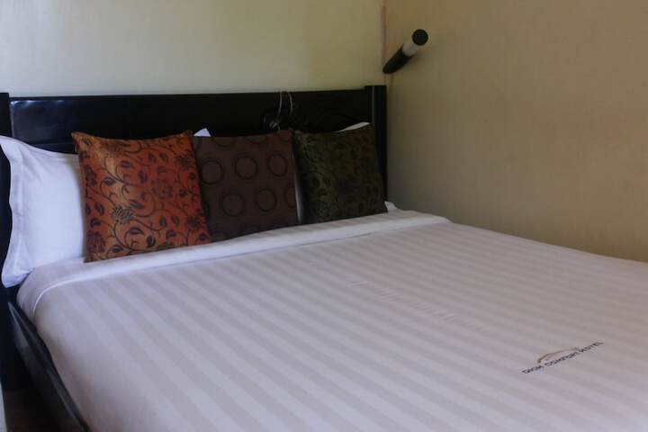 Room 15 of 50