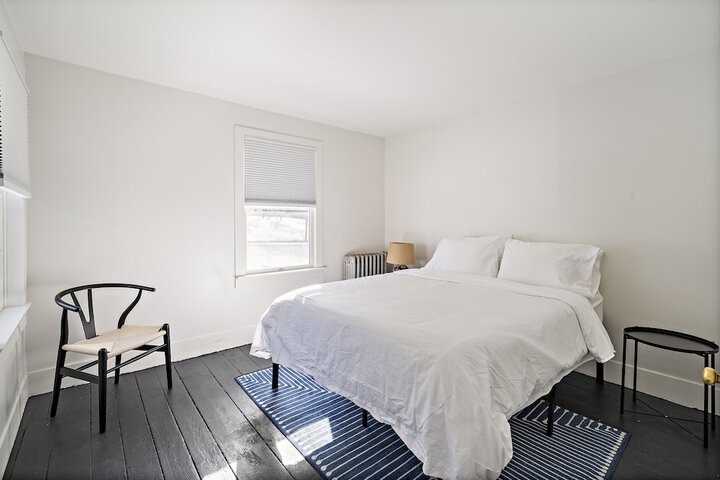 Room 15 of 44