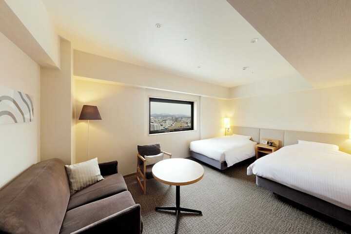 Room 16 of 59