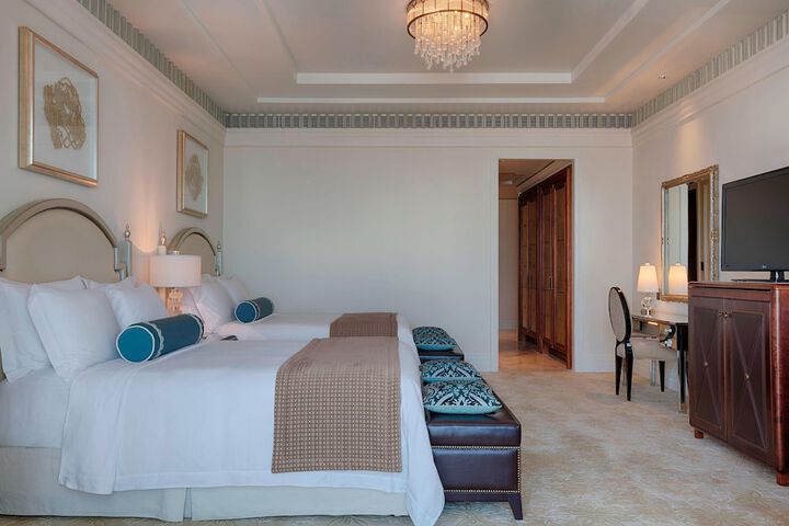 Room 10 of 280