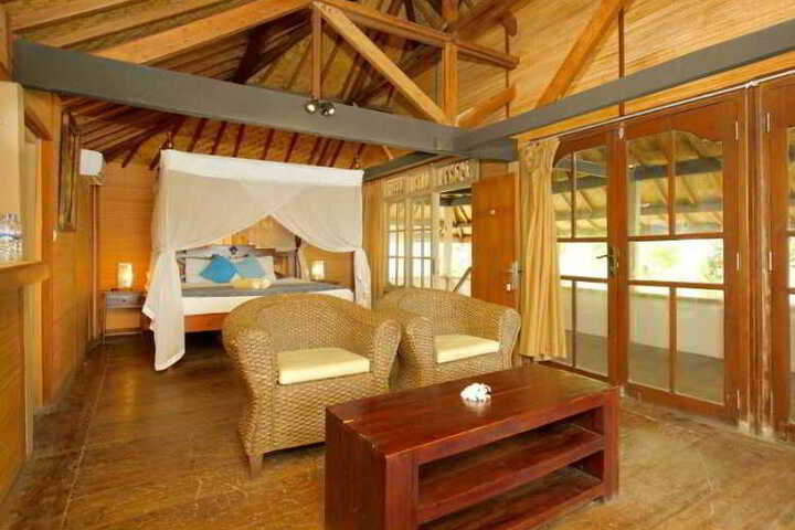 Room 16 of 24