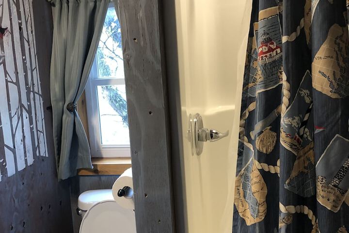Room 96 of 129