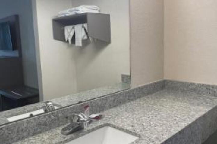 Photo 7