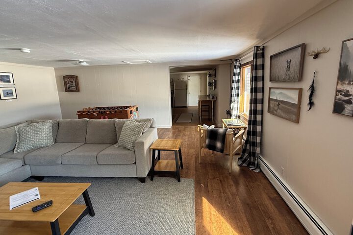 Room 90 of 212