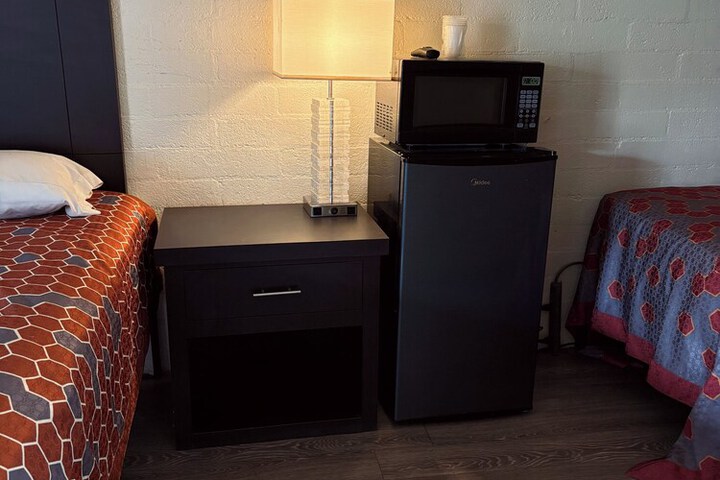 Room 15 of 21