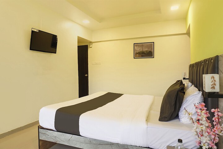 Room 21 of 37