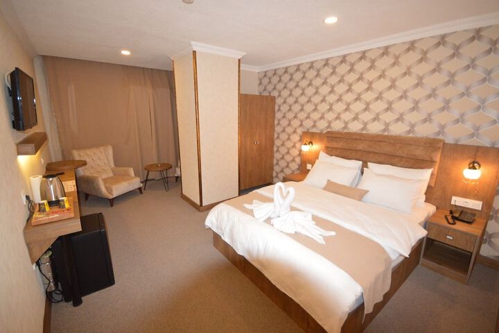 Room 21 of 39