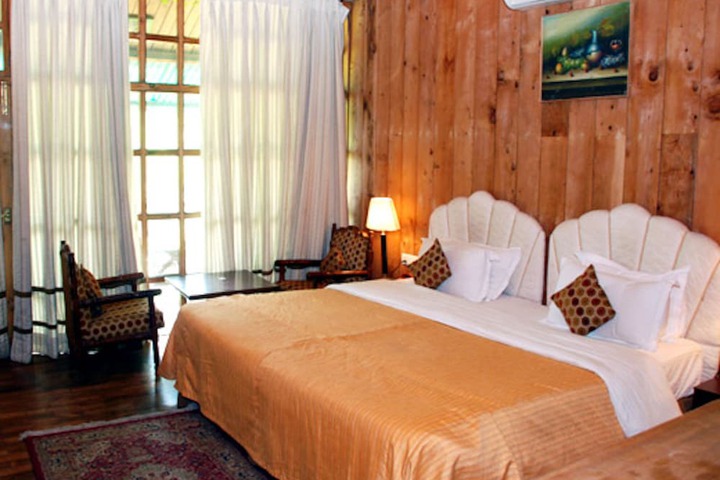 Room 9 of 31