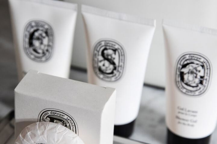 Bathroom amenities