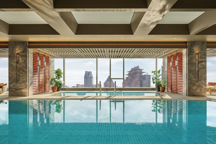 Pool 34 of 75