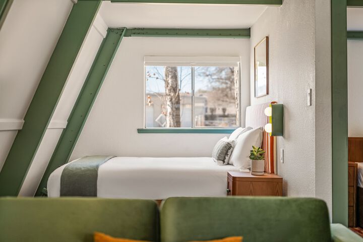 Room 15 of 72