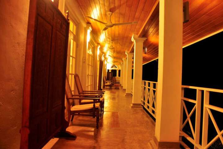 Ballroom/Hall 7 of 7