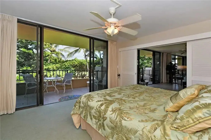 Room 2 of 23