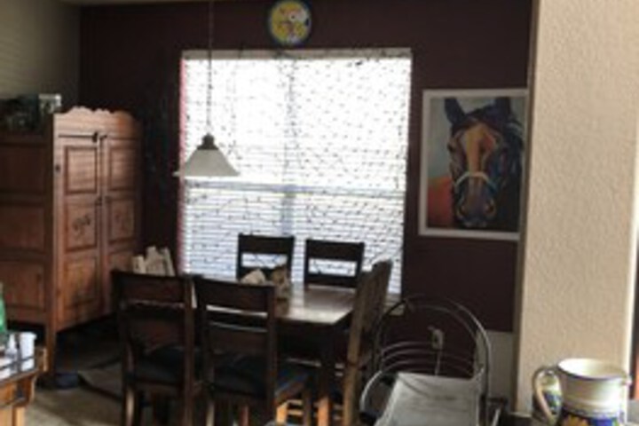 Dining 10 of 38