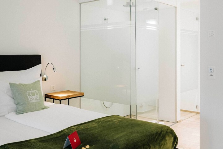 Room 21 of 67