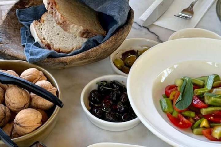 Breakfast/Coffee Service 177 of 190