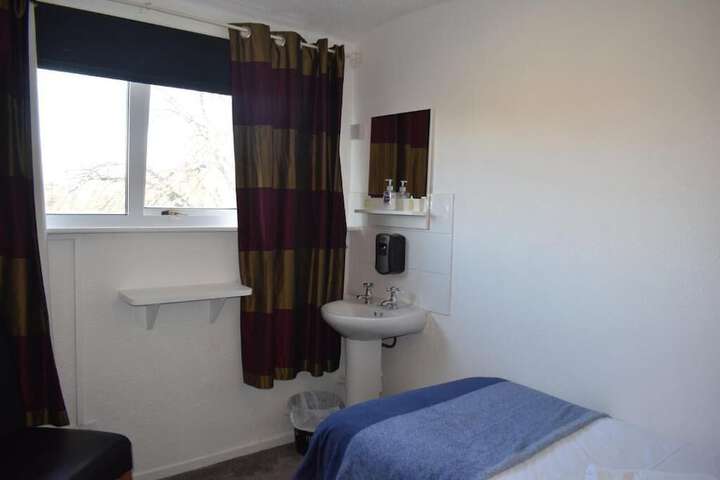 Room 22 of 34