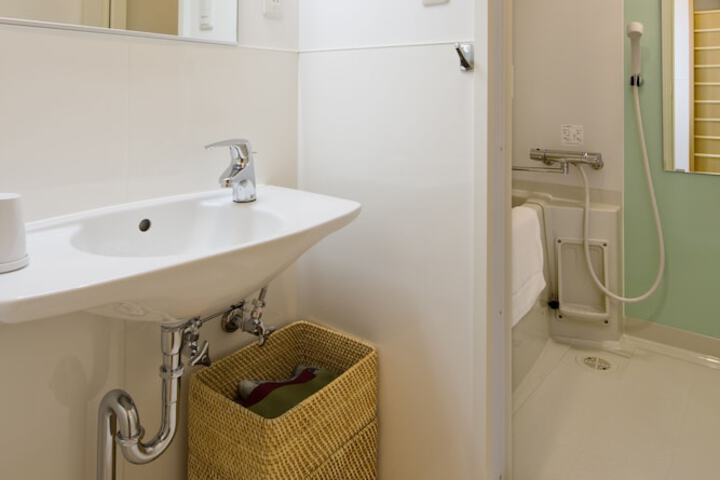 Bath Amenities