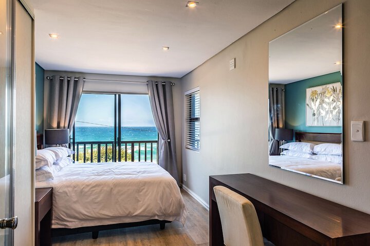 Room 4 of 20