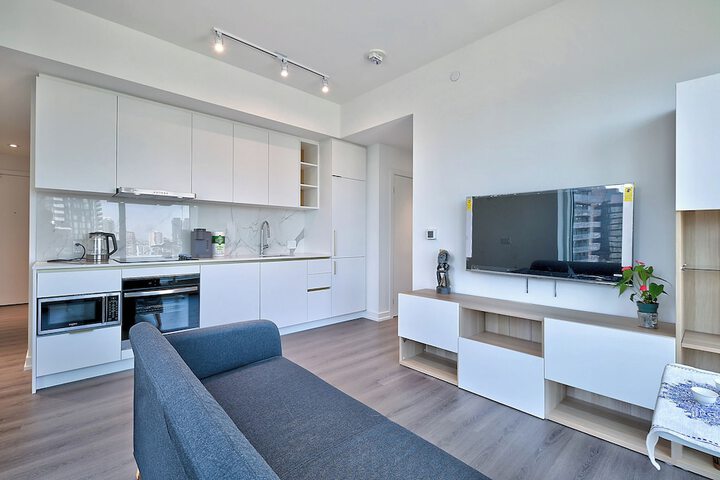 Room 42 of 69