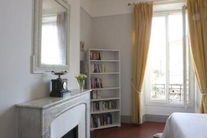 Room 8 of 21