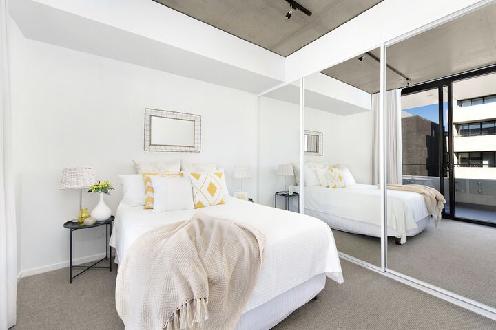 Room 3 of 15
