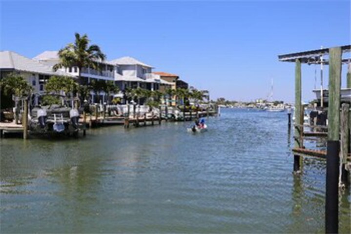 Property Grounds 12 of 38