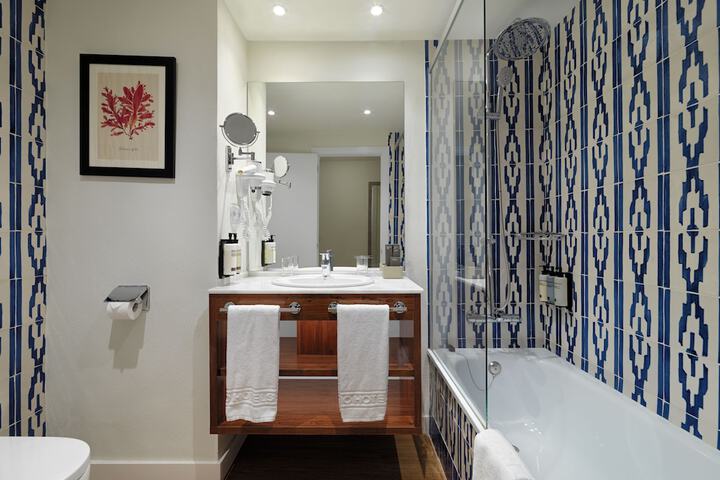 Bath Interior