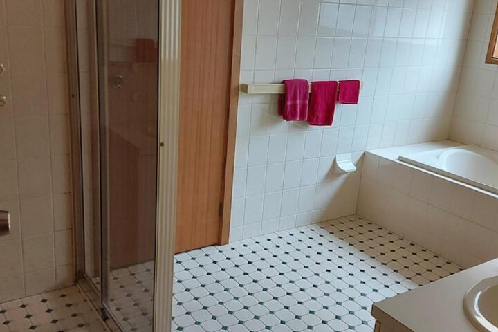 Room 40 of 53