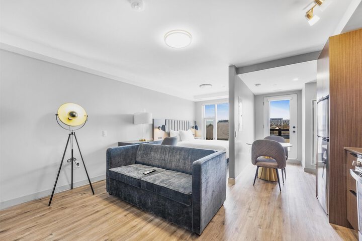 Room 14 of 17